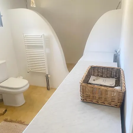 Paros Spacious