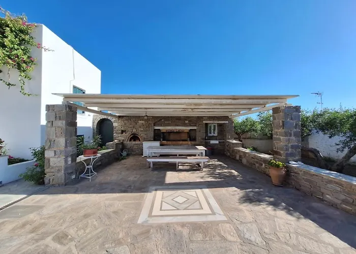 Maroussa S * Dhragoulas